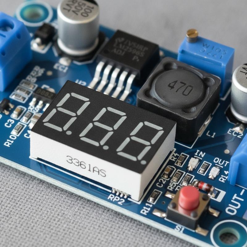 LM2596S 2.5-40V 3A コンバーター調整可能な - Outdoor Power And Equipment のレビューと価格